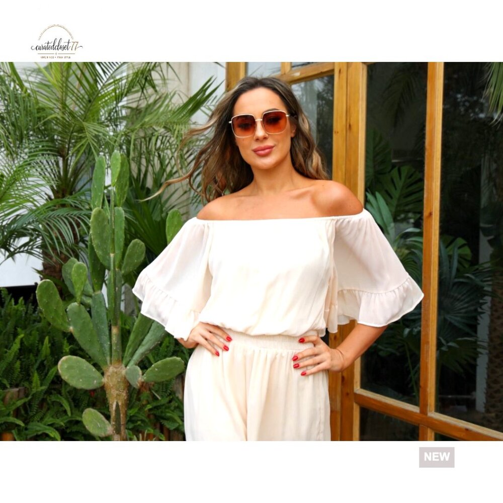 Medium Polyester Off-Shoulder Romper With Floral … - image 4